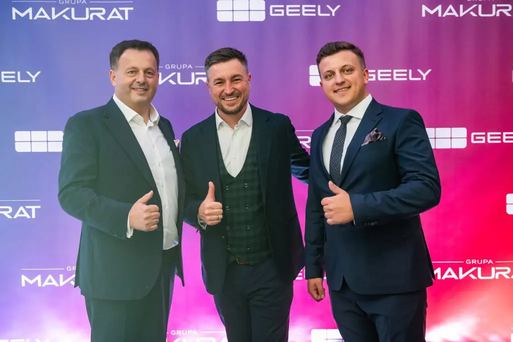 GEELY rozpoczyna sprzedaż w Polsce – salon GEELY Makurat otwarty w Gdańsku 10 3 OTWARCIE GEELY MAKURAT GDANSK
