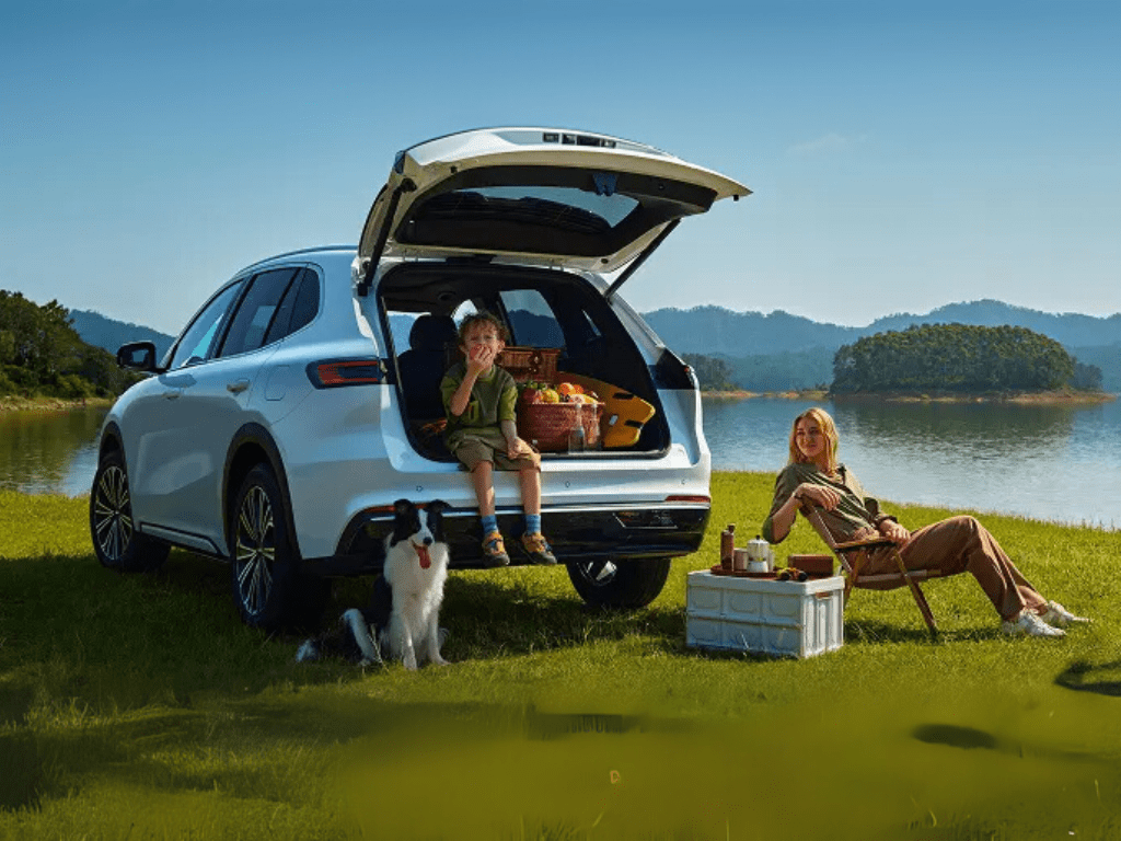 Geely Starray EM-i: Zamówienia otwarte w Geely Makurat Trójmiasto! Nowa Hybryda Plug-In już dostępna 6 GEELY STARRAY EM I