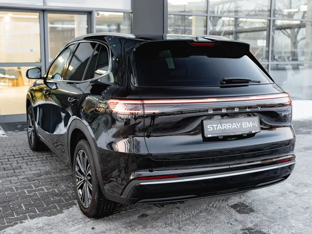 Geely Grupa Makurat 22 masterdealer 3 z 36