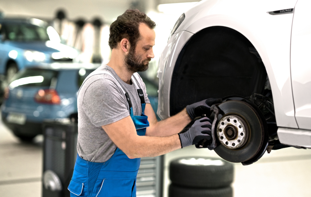 Czy to już czas na wiosenny serwis auta? 10 Wiosenny Serwis Auta Makurat Serwis 2