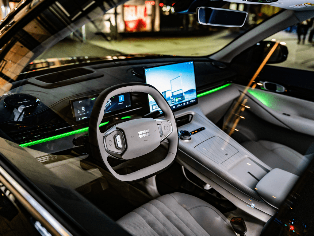 GEELY EX5 MAKURAT NAJM DLUGOTERMINOWY 450 ZL 1