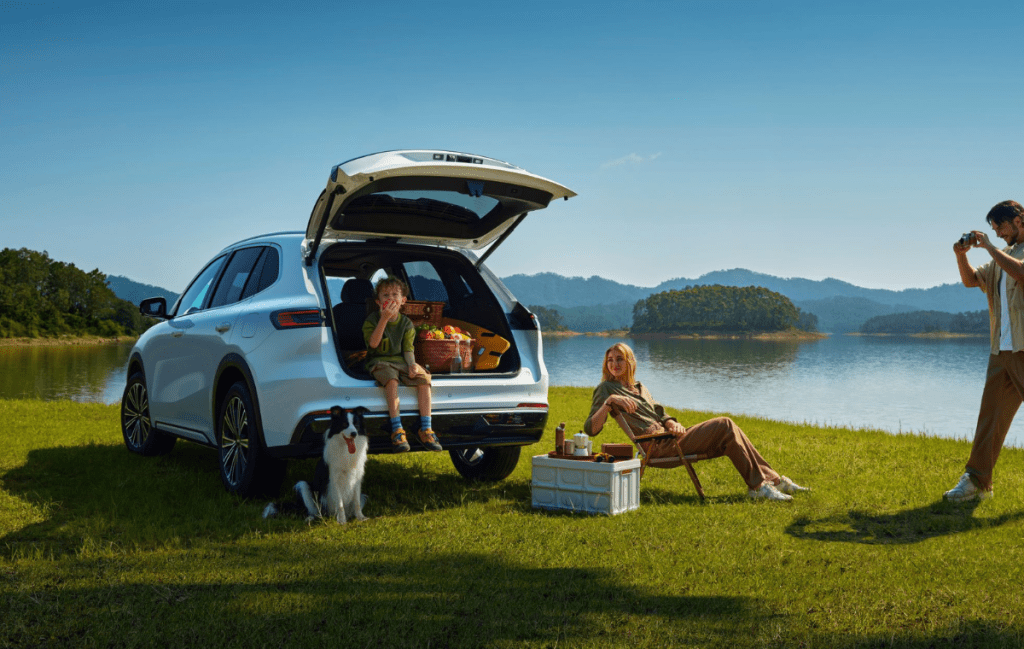Geely Starray EM-i za 119 900 złotych w Geely Makurat Trójmiasto 7