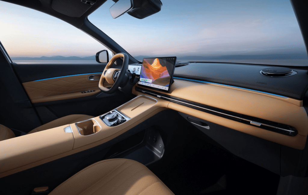 Geely Starray EM-i za 119 900 złotych w Geely Makurat Trójmiasto 8