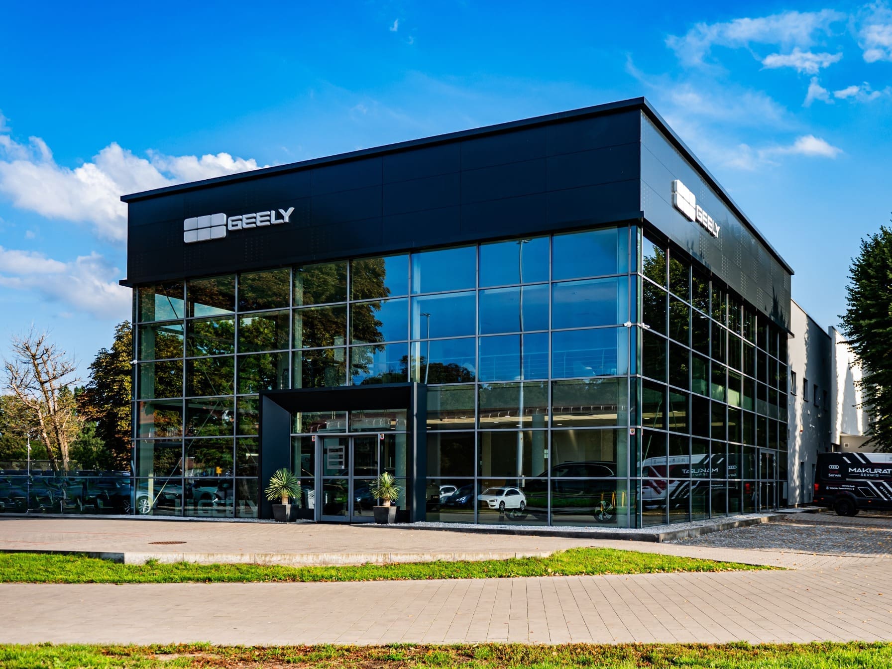 Geely Starray EM-i za 119 900 złotych w Geely Makurat Trójmiasto 3