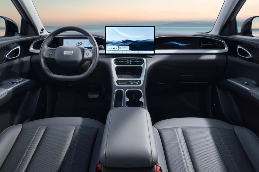 Geely E2 – cena, premiera, dane techniczne 8 Geely E2 – wnętrze i deska rozdzielcza