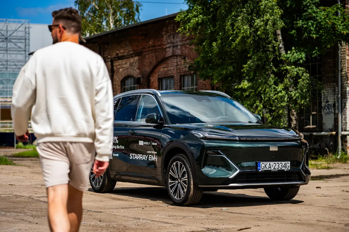 Najem Geely Starray EM-i – hybrydowy SUV w salonie Geely Makurat Trójmiasto